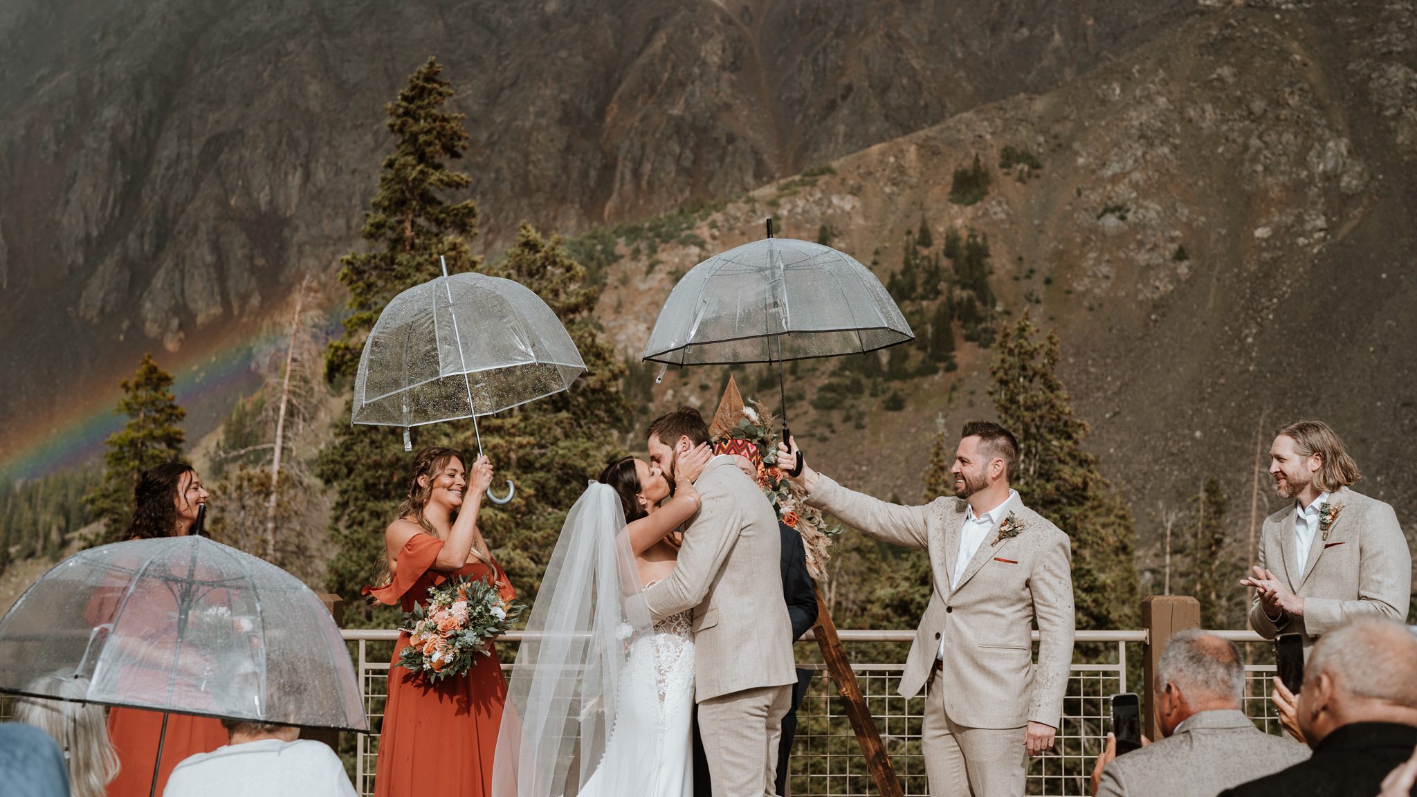 black mountain lodge wedding at Abasin by Basecamp Visual