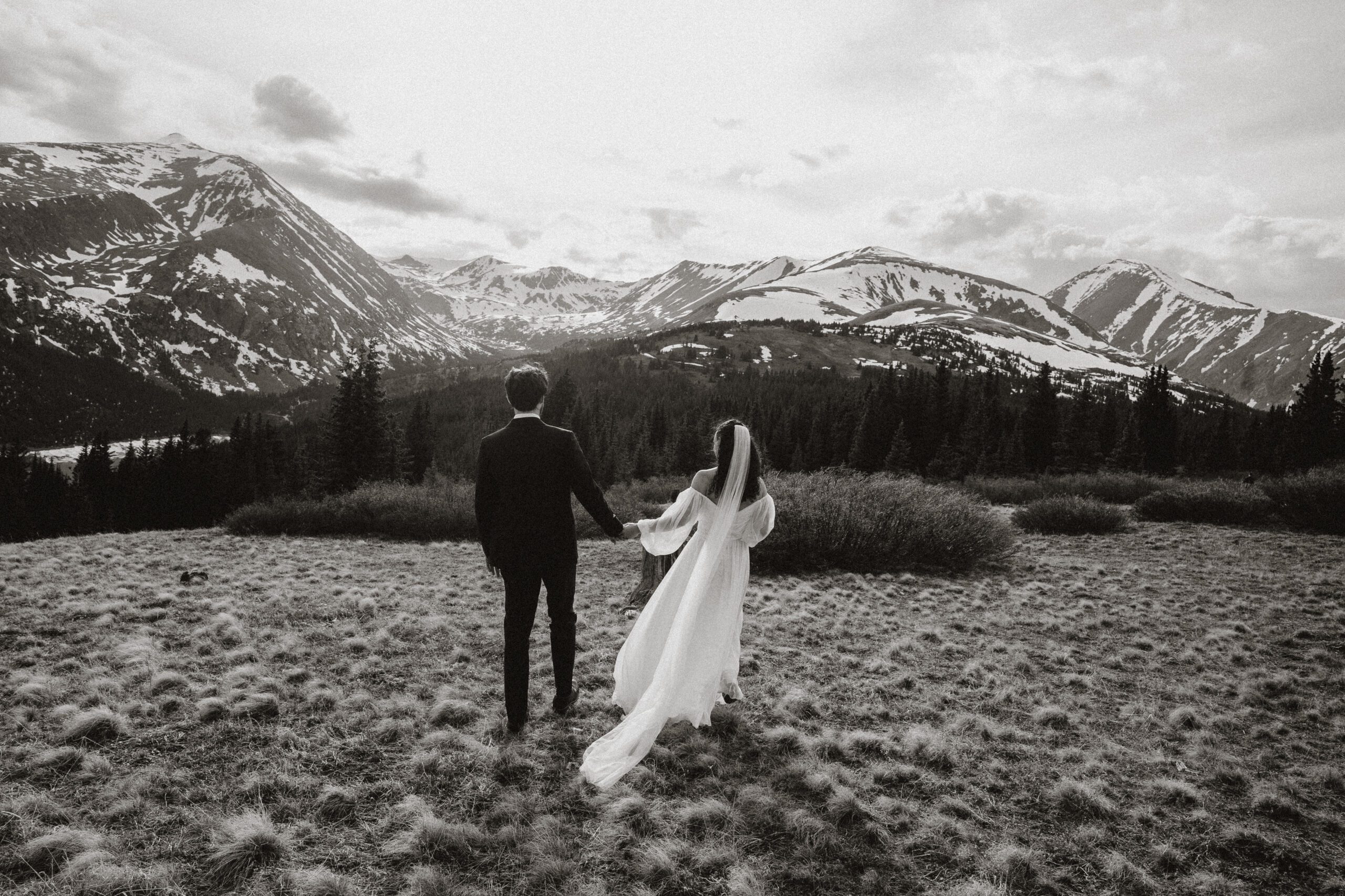 intentional elopement in the mountains